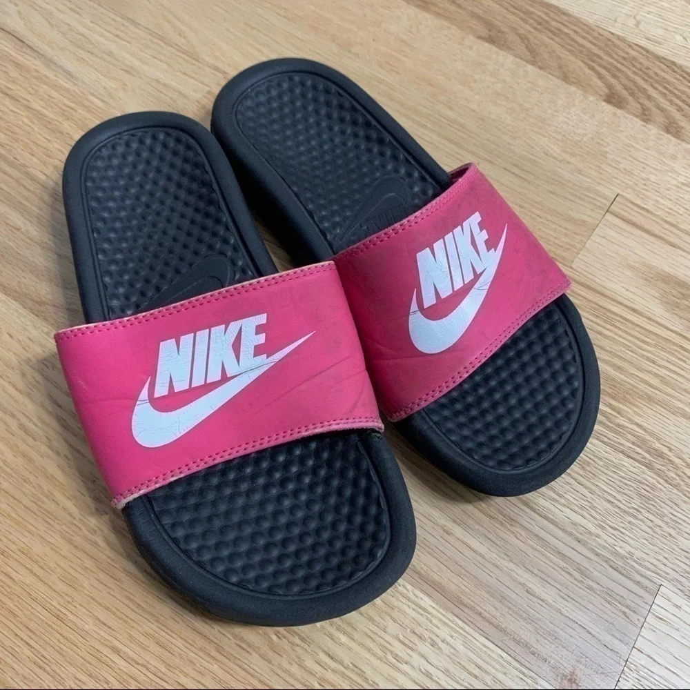 Nike Slides Sandals Pink Sz 4 Girls Kids